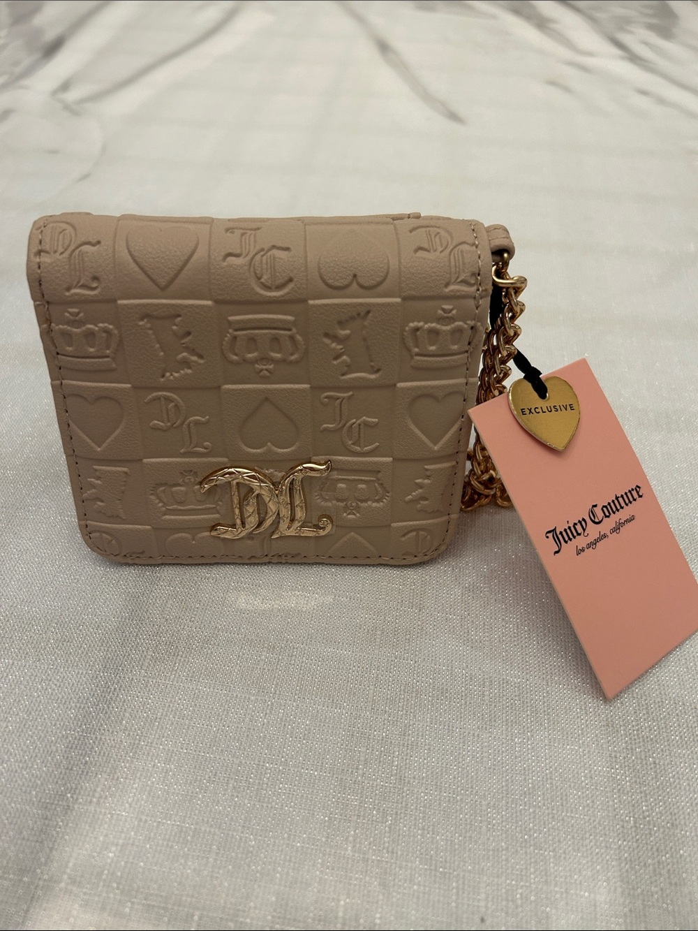 Juicy Couture pretty pop sandstone  Nude Embossed fold over wallet IDBNWT